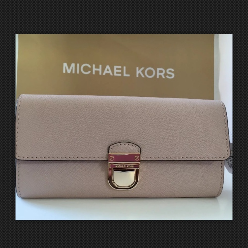 MK BRIGETTE SAFFIANO LEATHER FLAP WALLET BALLET